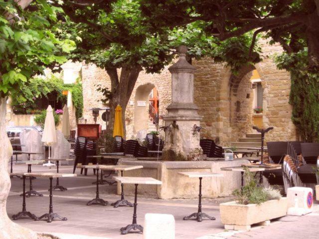 Soleil Et Ombre Hotel Villedieu  Exterior photo